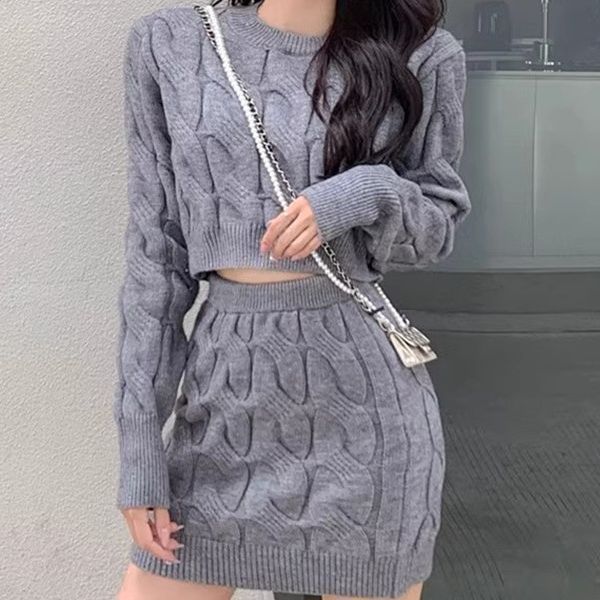 Women's Fried Dough Twists Sweater Knitting Buttocks Skirt Suit
