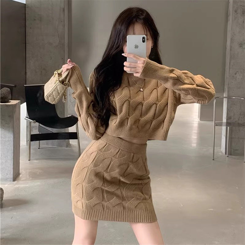 Women's Fried Dough Twists Sweater Knitting Buttocks Skirt Suit